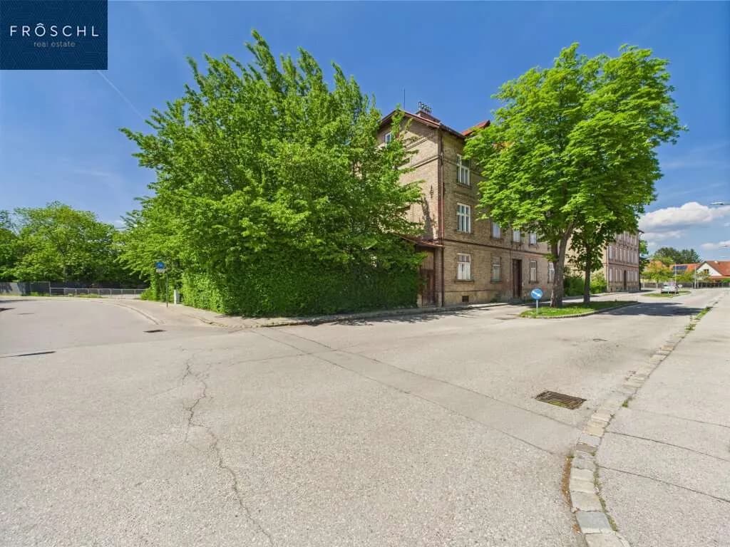 52-Zimmer-Gewerbeimmobilie kaufen in Neunkirchen – 2 095 m², € 2.450.000 – Bild 9 von 31