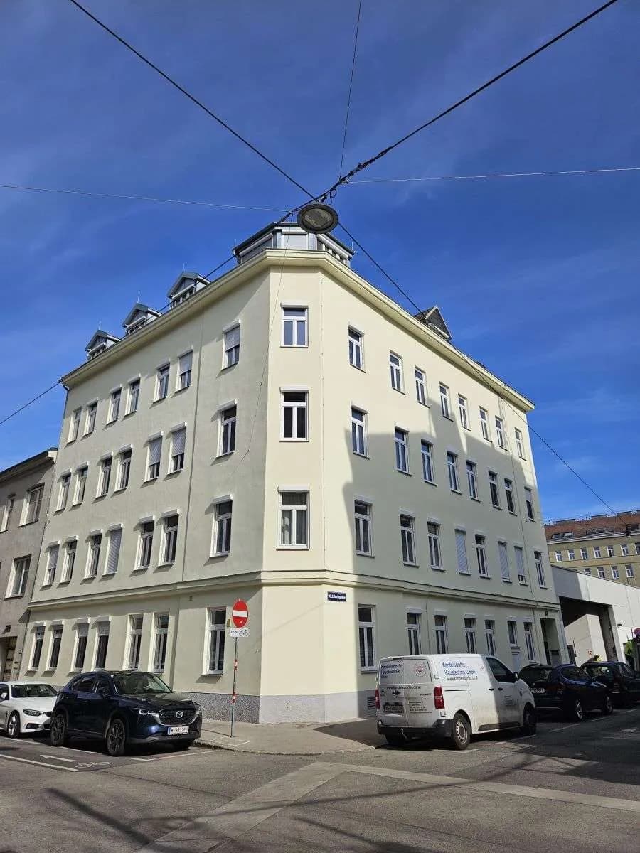 2-Zimmer-Gewerbeimmobilie mieten in Wien – 77 m², € 870 – Bild 1 von 12