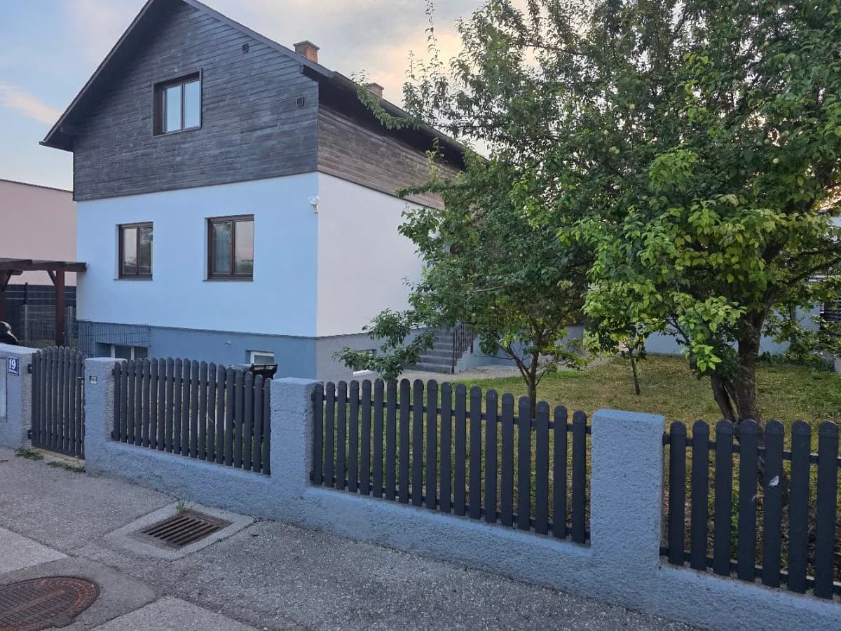 5-Zimmer-Haus mieten in Mödling – 190 m², € 2.100 – Bild 2 von 49