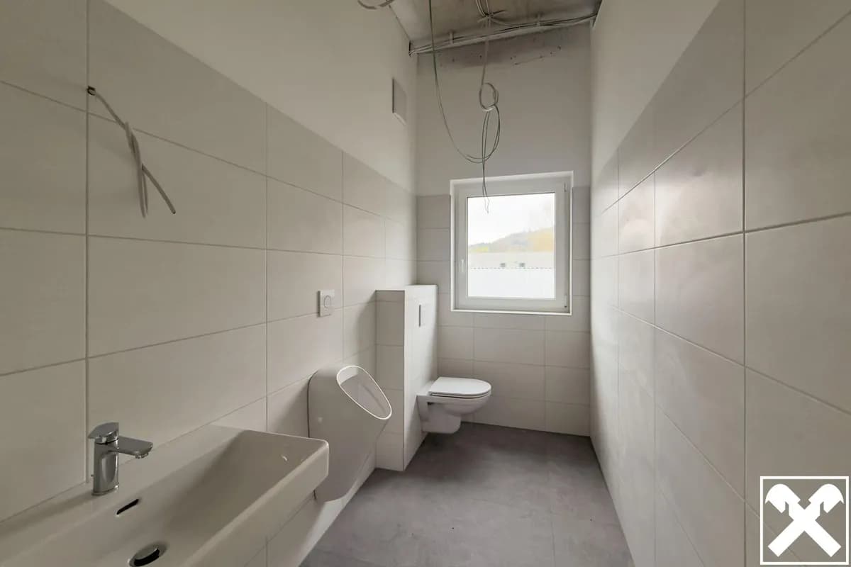 1-Zimmer-Gewerbeimmobilie mieten in Vöcklabruck – € 2.025 – Bild 5 von 9
