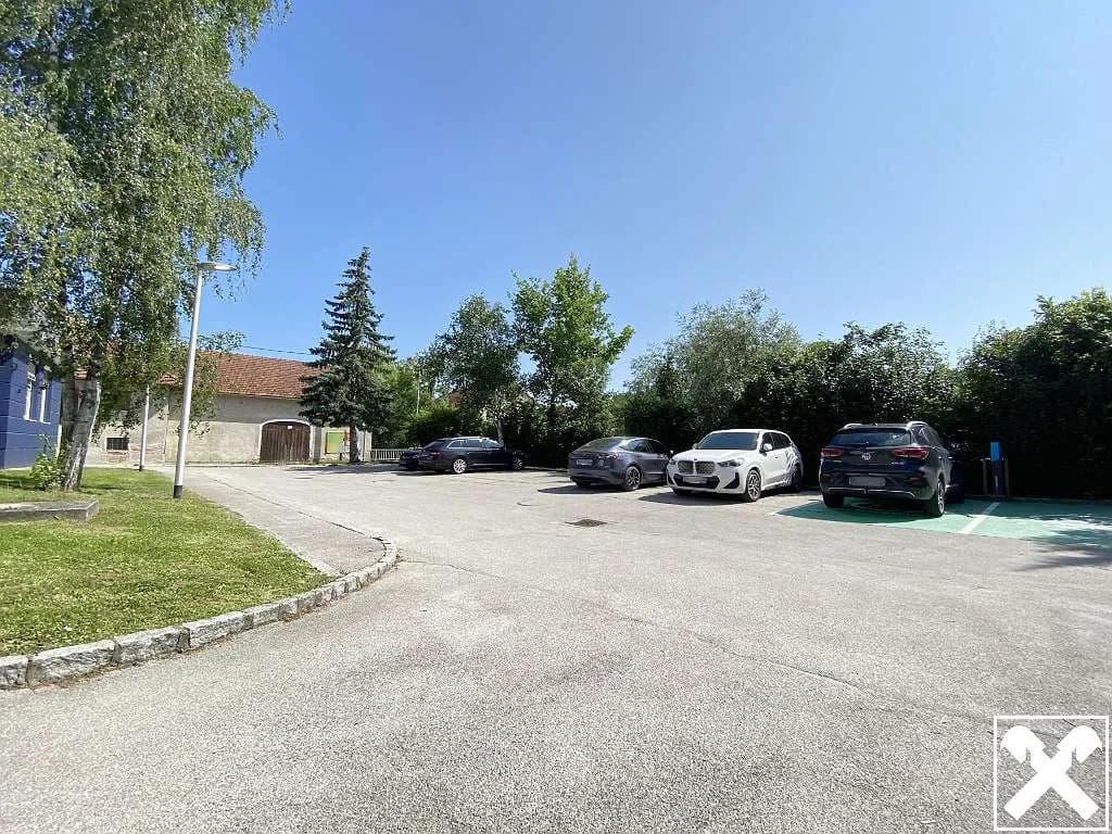 Gewerbeimmobilie mieten in Wels-Land – 90 m², € 792 – Bild 3 von 4