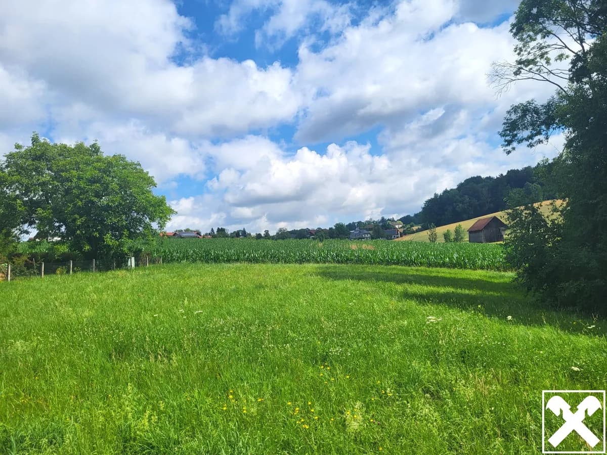 Grundstück kaufen in Steyr-Land – 1 575 m², € 265.000
