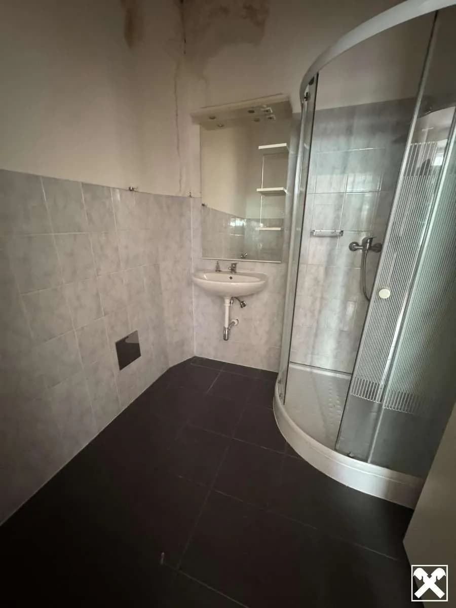 7-Zimmer-Gewerbeimmobilie kaufen in Mödling – 318,67 m², € 498.000 – Bild 5 von 10
