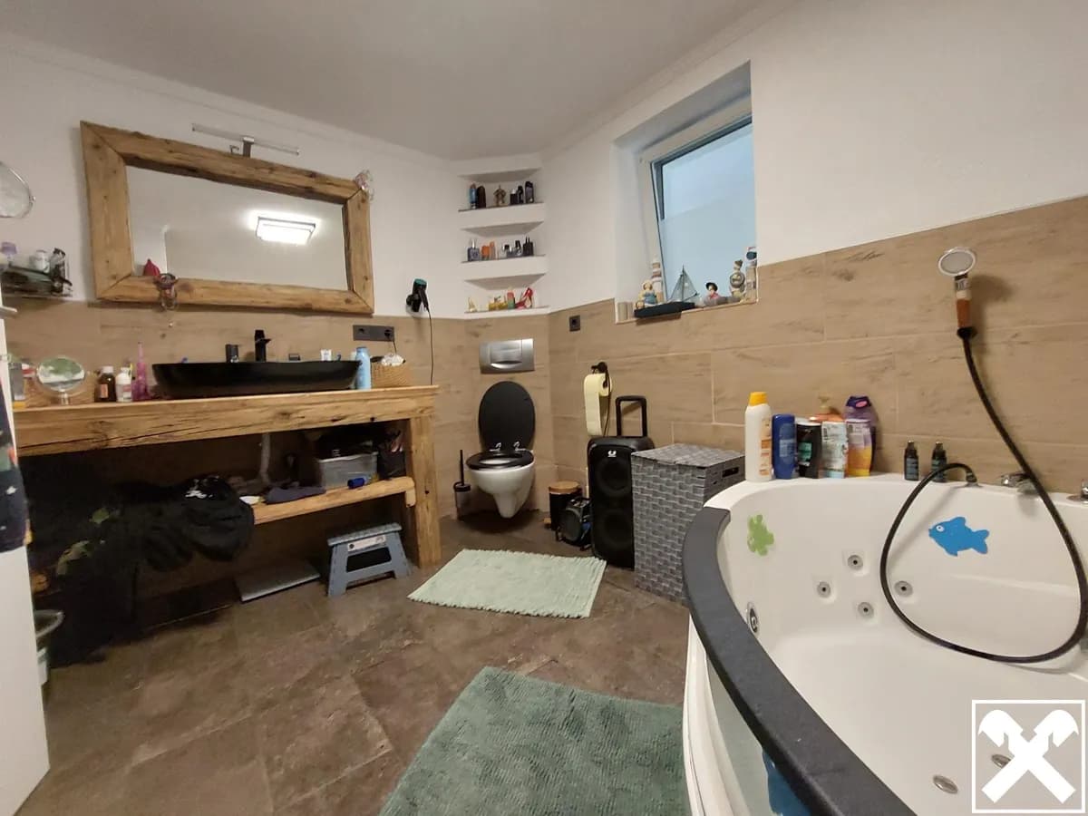 Haus kaufen in Braunau am Inn – 171 m², € 290.000 – Bild 7 von 7