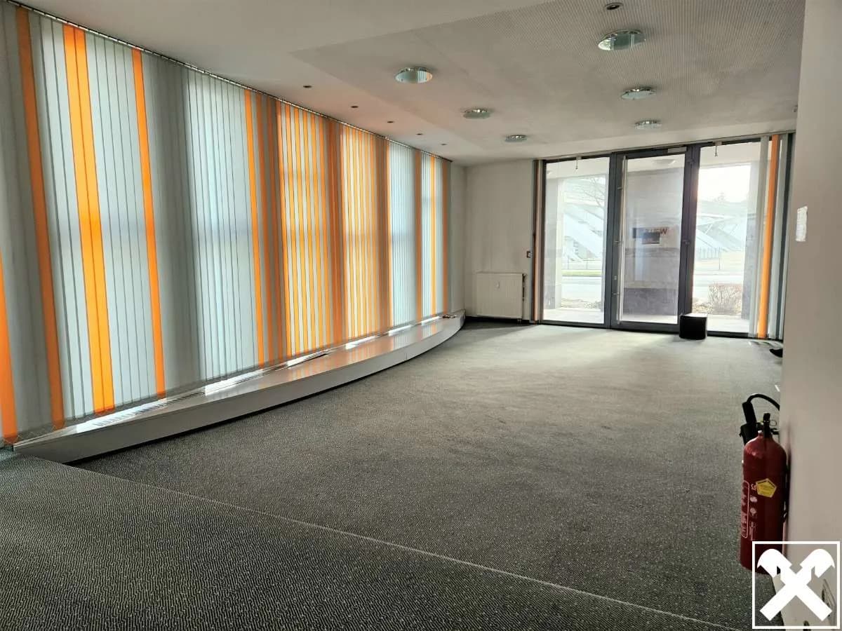 Gewerbeimmobilie mieten in Linz – 107 m², € 1.458 – Bild 1 von 8