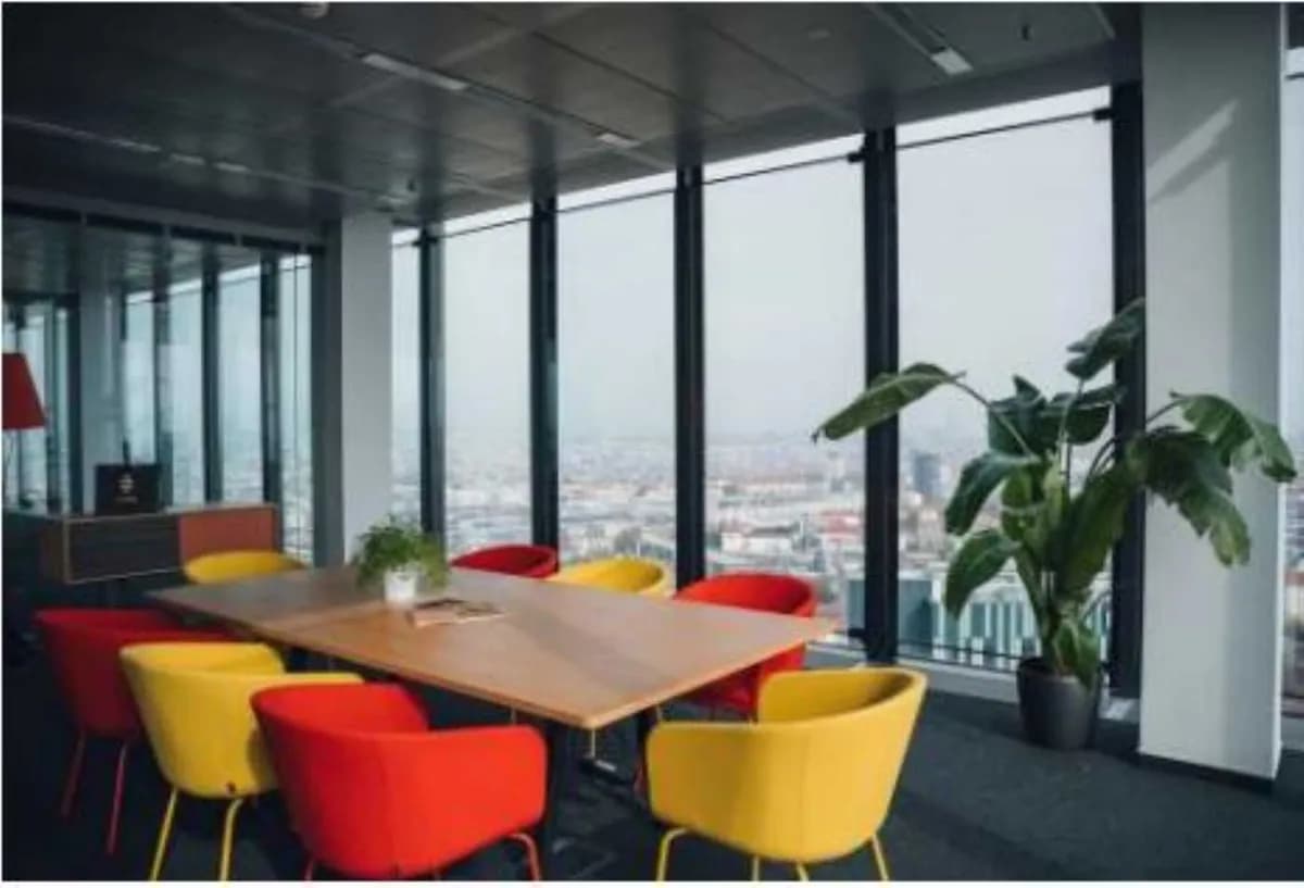 Gewerbeimmobilie mieten in Wien – 3 206 m², € 76.623 – Bild 11 von 12