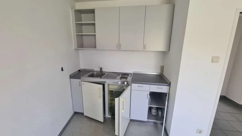 6-Zimmer-Gewerbeimmobilie mieten in Villach – 152 m², € 1.875 – Bild 12 von 16