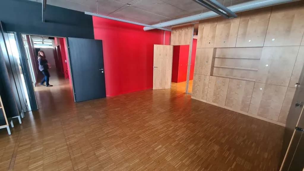 8-Zimmer-Gewerbeimmobilie mieten in Villach – 250 m², € 3.743 – Bild 4 von 18