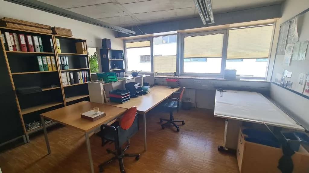 8-Zimmer-Gewerbeimmobilie mieten in Villach – 250 m², € 3.743 – Bild 10 von 18