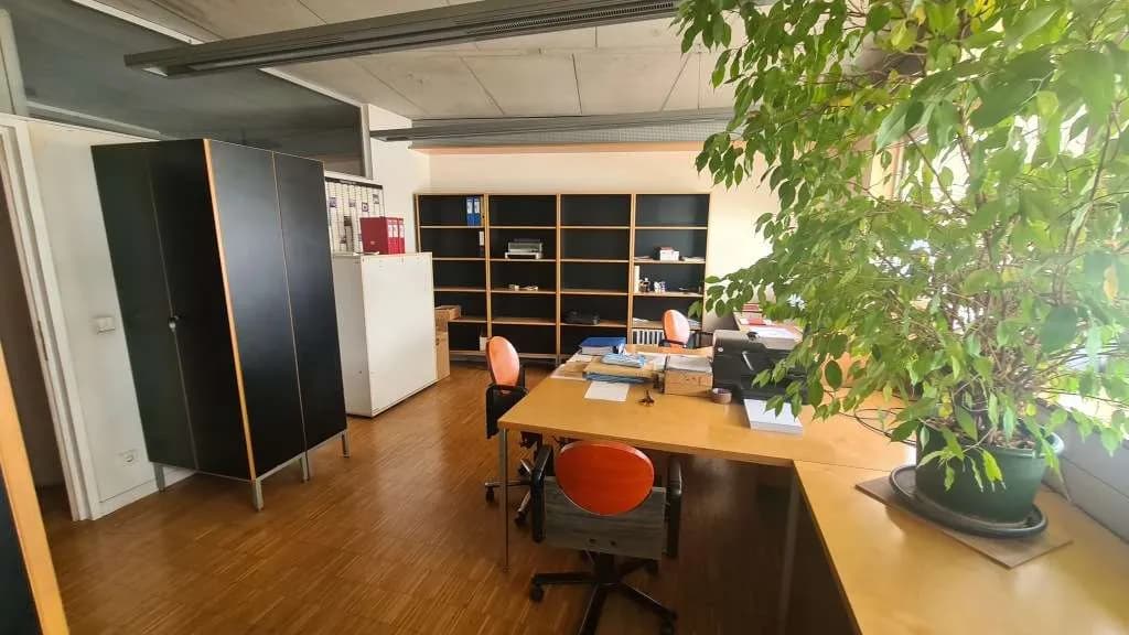 8-Zimmer-Gewerbeimmobilie mieten in Villach – 250 m², € 3.743 – Bild 11 von 18