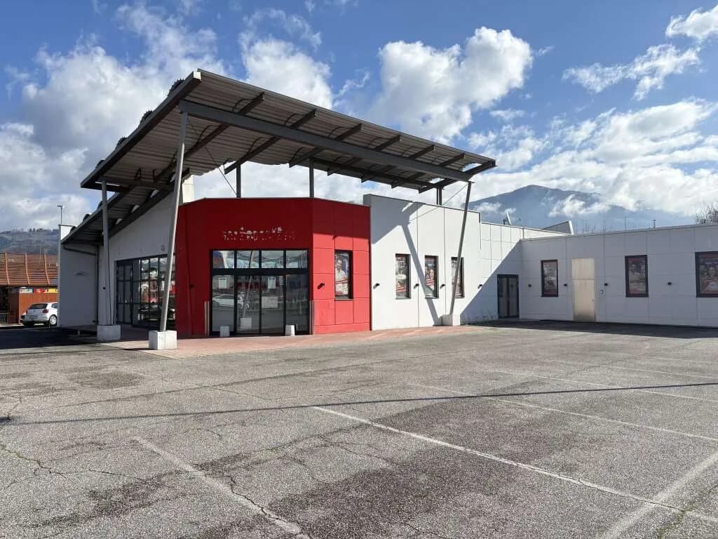 Gewerbeimmobilie mieten in Wolfsberg – 568 m²