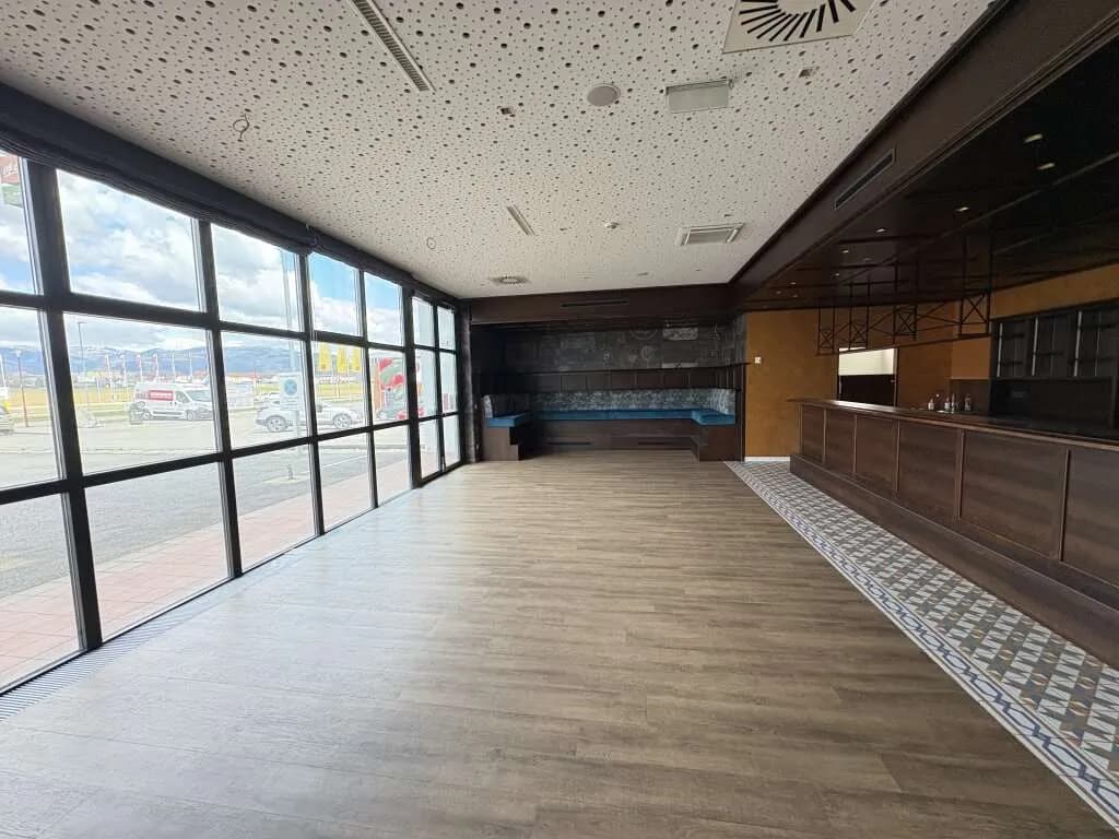 Gewerbeimmobilie mieten in Wolfsberg – 568 m² – Bild 2 von 9