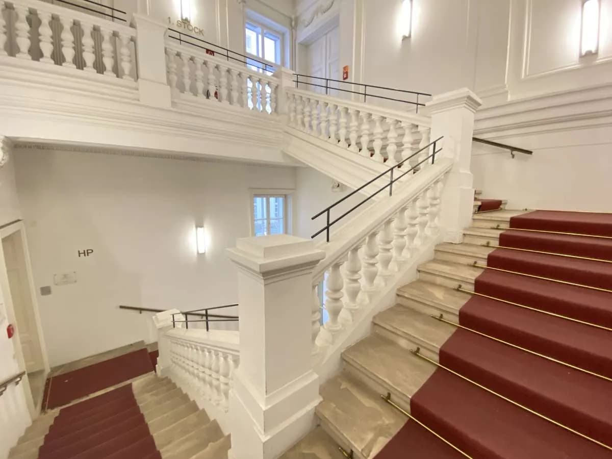 9-Zimmer-Wohnung kaufen in Wien – 336 m², € 2.800.000 – Bild 2 von 25