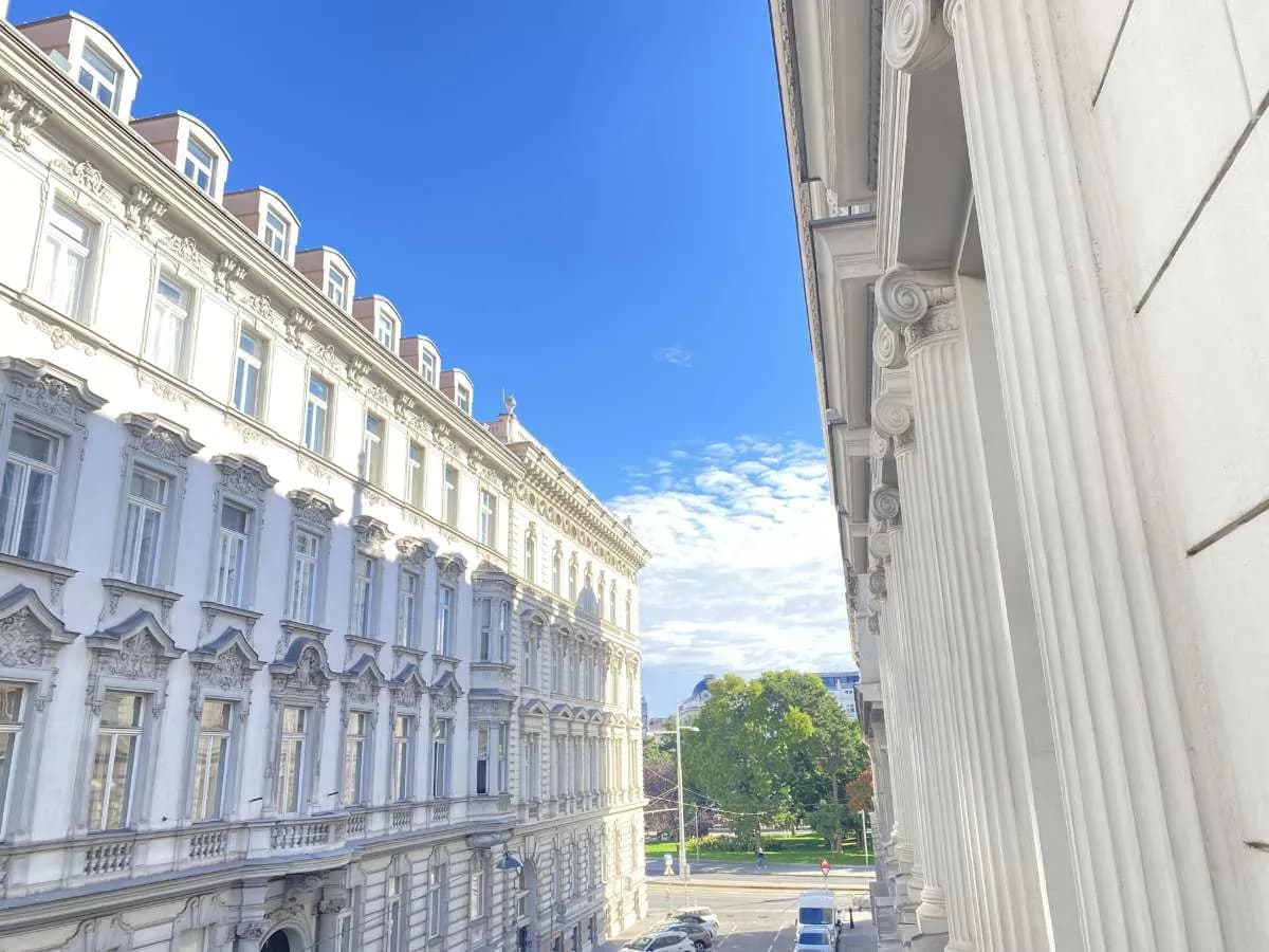 9-Zimmer-Wohnung kaufen in Wien – 336 m², € 2.800.000 – Bild 3 von 25