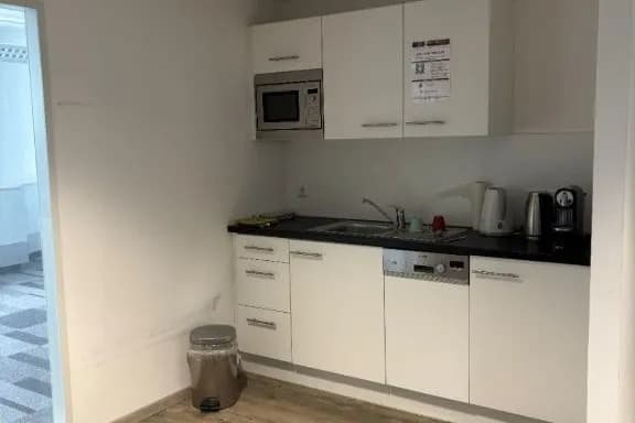 Gewerbeimmobilie mieten in Wien – € 17 – Bild 8 von 12