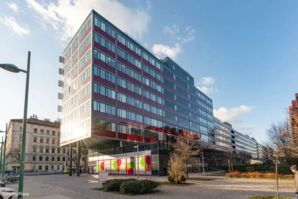 Gewerbeimmobilie mieten in Wien – 335 m², € 15