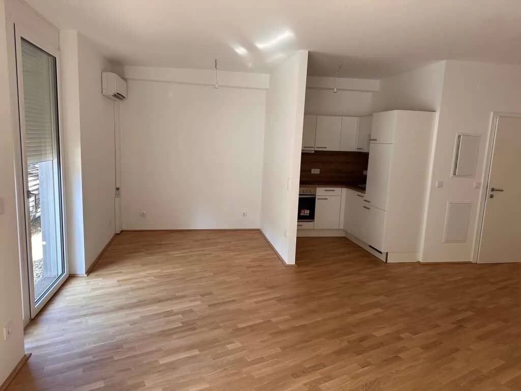 1-Zimmer-Gewerbeimmobilie mieten in Tulln – 42 m², € 582 – Bild 4 von 16