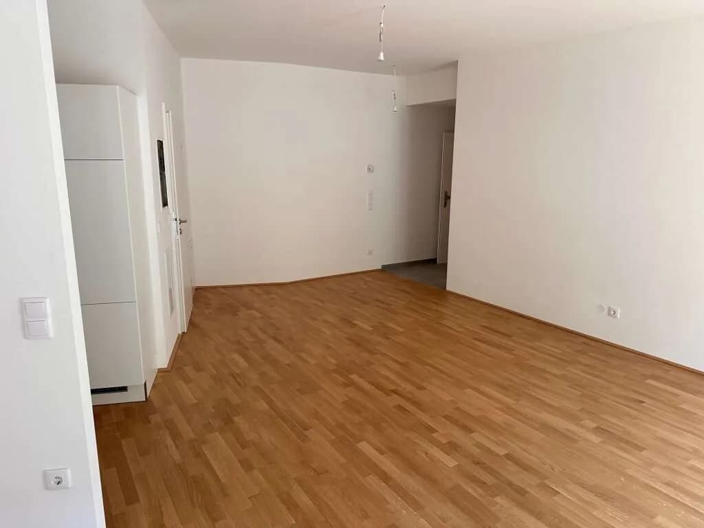 1-Zimmer-Gewerbeimmobilie mieten in Tulln – 42 m², € 582 – Bild 6 von 16