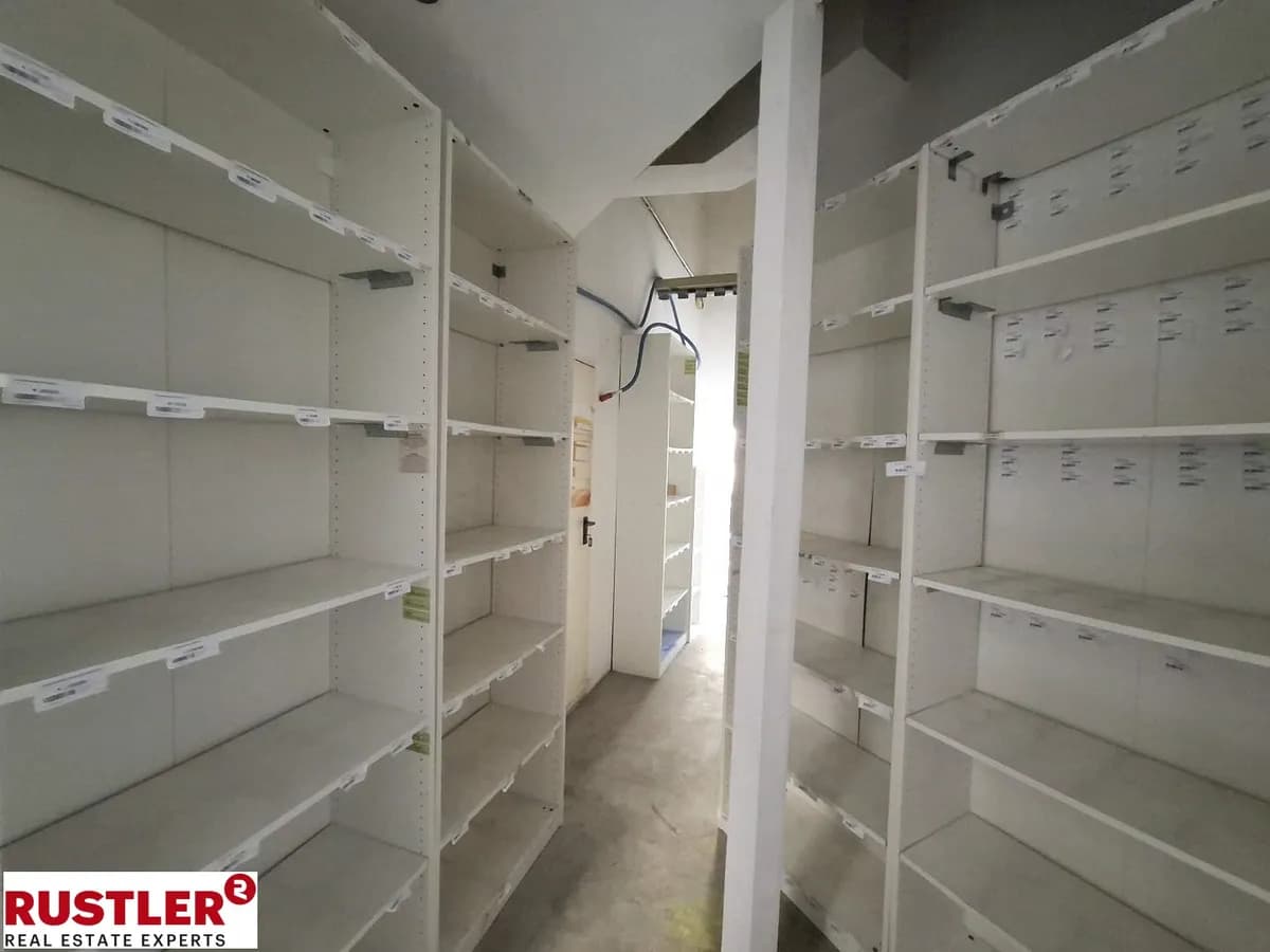 Gewerbeimmobilie mieten in Wien – 254 m², € 2.210 – Bild 13 von 14