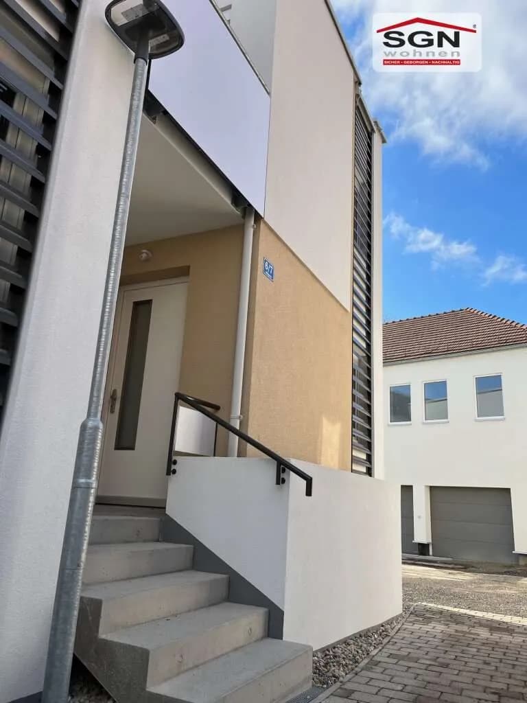 4-Zimmer-Haus mieten in Neunkirchen – 101,8 m², € 1.459 – Bild 3 von 30
