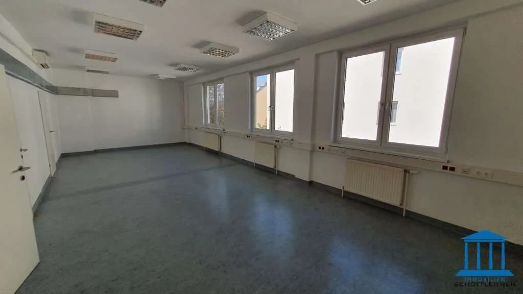 8-Zimmer-Gewerbeimmobilie mieten in Wiener Neustadt – 289 m², € 1.699 – Bild 4 von 21