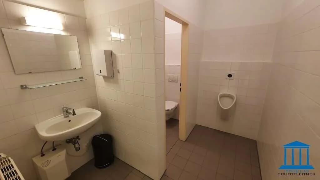 8-Zimmer-Gewerbeimmobilie mieten in Wiener Neustadt – 289 m², € 1.699 – Bild 14 von 21