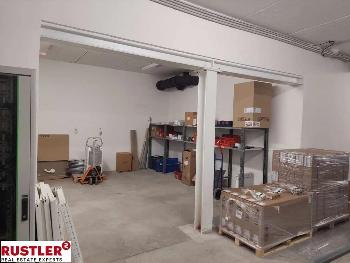 Gewerbeimmobilie kaufen in Wien – 1 767 m² – Bild 9 von 10