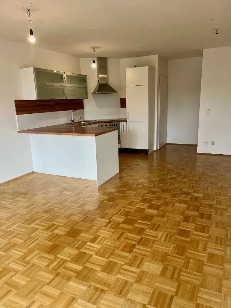 4-Zimmer-Wohnung mieten in Graz – 89 m², € 1.242 – Bild 1 von 8