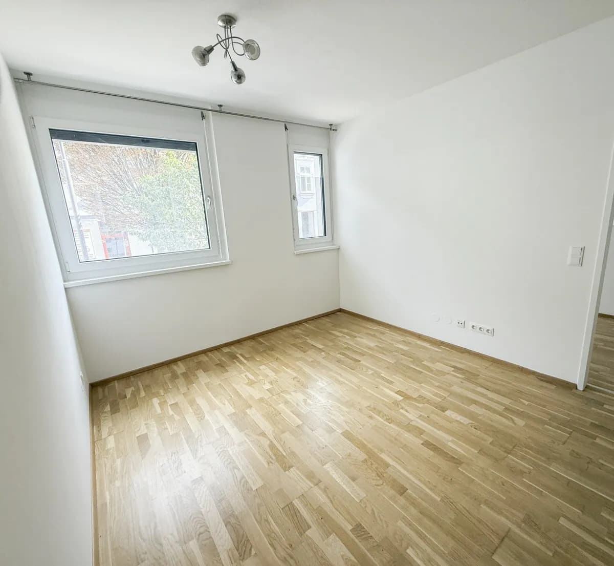 3-Zimmer-Wohnung kaufen in Wiener Neustadt – 56,38 m², € 238.800 – Bild 3 von 4