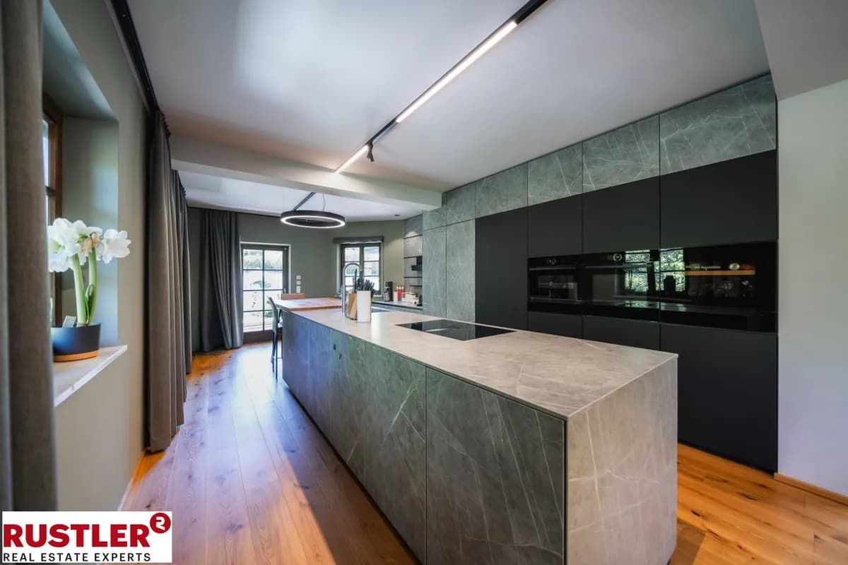 9-Zimmer-Haus kaufen in Graz – 378 m², € 1.380.000 – Bild 3 von 31