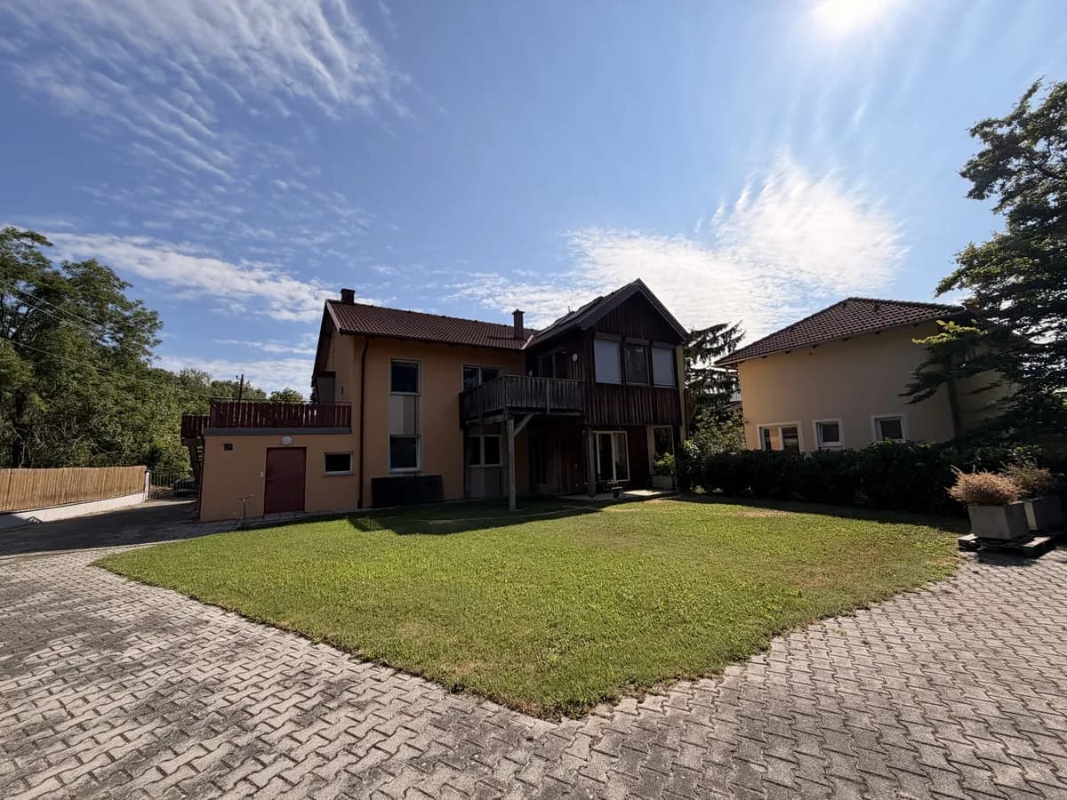 11-Zimmer-Gewerbeimmobilie kaufen in Baden – 253,87 m², € 758.000 – Bild 1 von 29