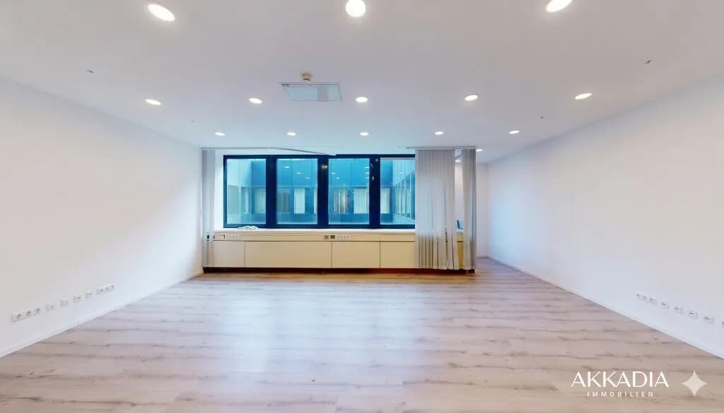 8-Zimmer-Gewerbeimmobilie mieten in Mödling – 572 m², € 9.038 – Bild 12 von 21