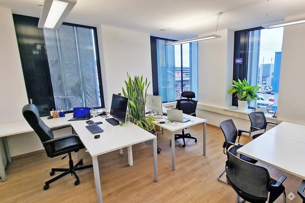Gewerbeimmobilie mieten in Salzburg Stadt – 309 m², € 5.521 – Bild 2 von 5