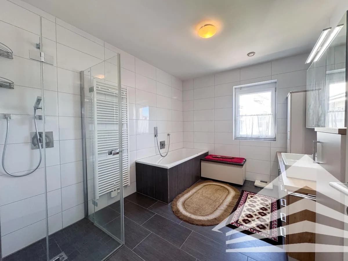 3-Zimmer-Wohnung mieten in Urfahr-Umgebung – 82,05 m², € 1.496 – Bild 12 von 17