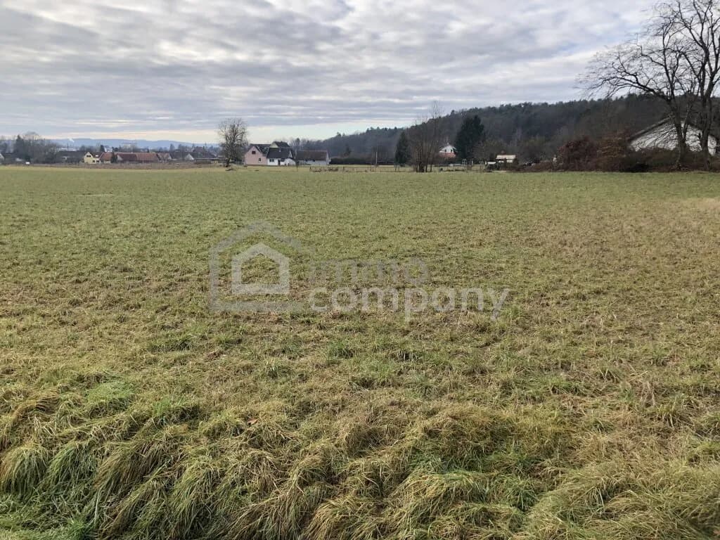 Grundstück kaufen in Jennersdorf – 1 704 m²