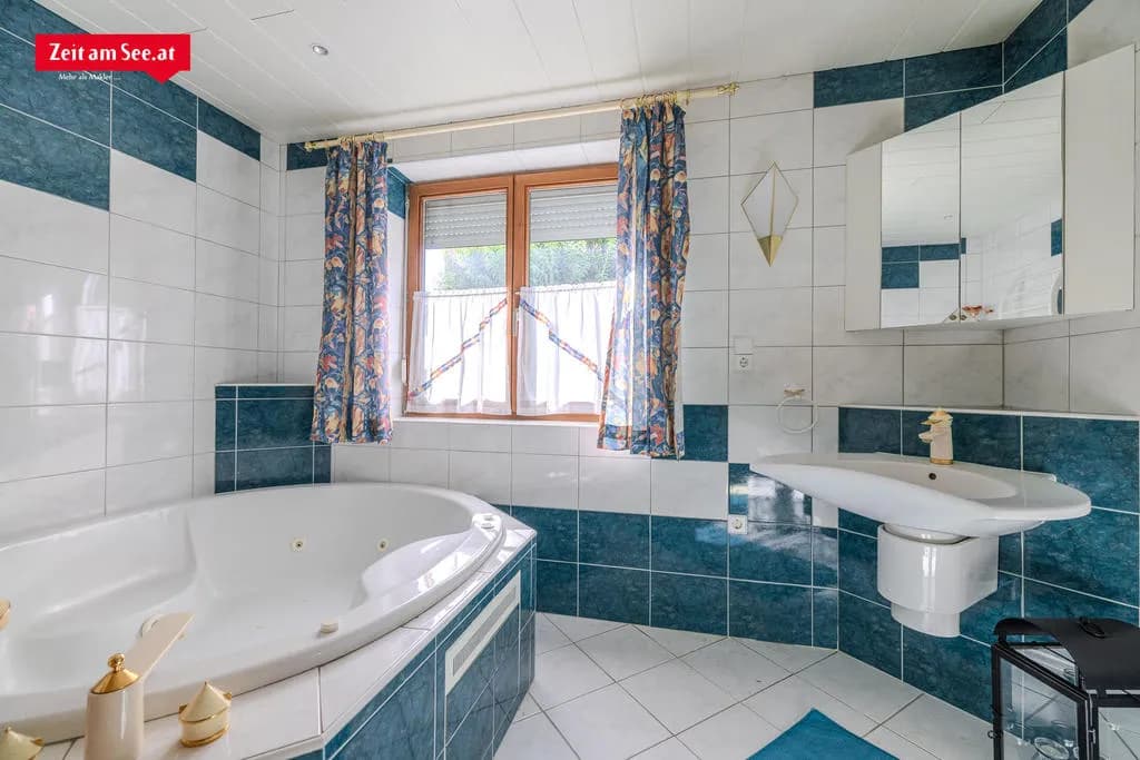 8-Zimmer-Haus kaufen in Vöcklabruck – 280 m² – Bild 12 von 13