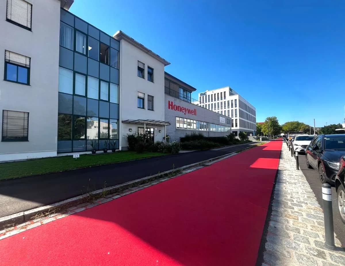 Gewerbeimmobilie mieten in Linz – 152 m², € 1.824