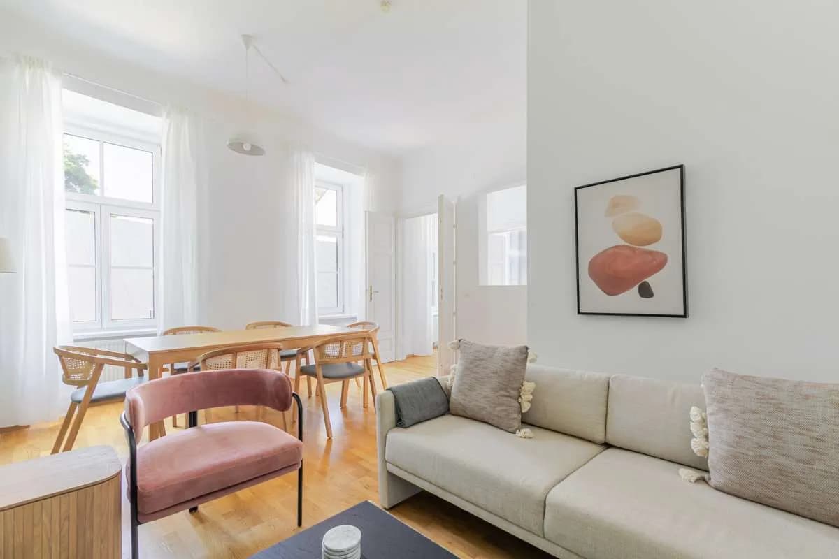 4-Zimmer-Wohnung mieten in Wien – 135 m², € 3.075 – Bild 1 von 25
