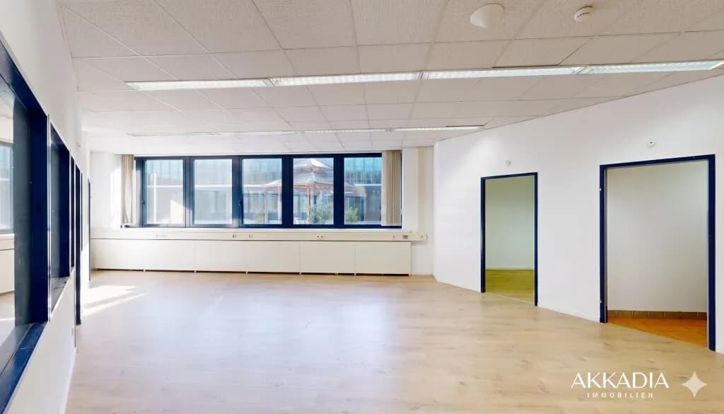 2-Zimmer-Gewerbeimmobilie mieten in Mödling – 104 m², € 1.640 – Bild 2 von 9
