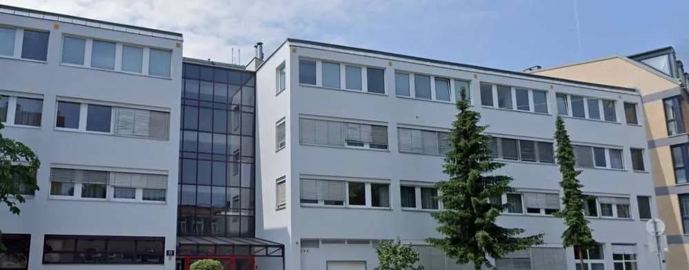 Gewerbeimmobilie mieten in Wien – 857 m², € 8