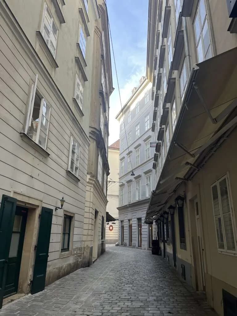 1-Zimmer-Wohnung kaufen in Wien – 40,02 m², € 600.000 – Bild 17 von 18