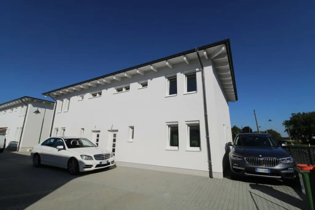 4-Zimmer-Haus mieten in Mistelbach – 116 m², € 1.480 – Bild 2 von 14