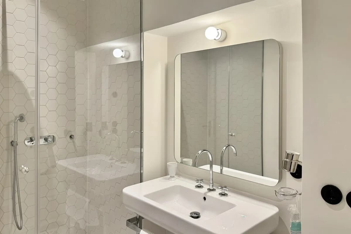 2-Zimmer-Wohnung mieten in Wien – 40 m², € 3.980 – Bild 3 von 37