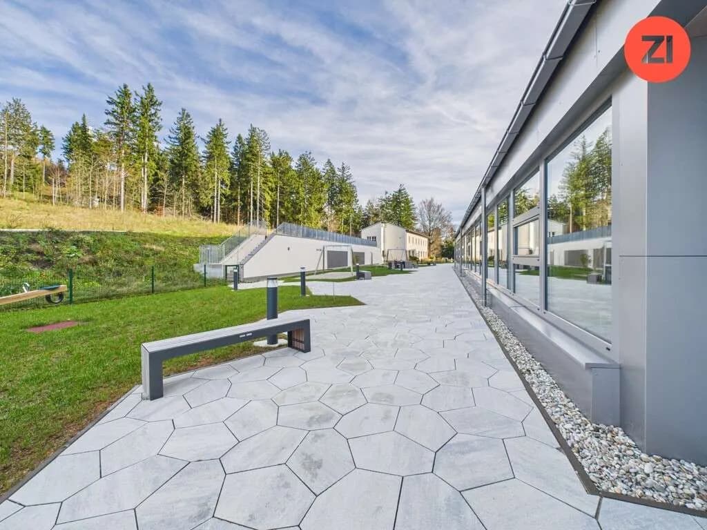 5-Zimmer-Gewerbeimmobilie mieten in Urfahr-Umgebung – 120 m², € 1.419 – Bild 2 von 8