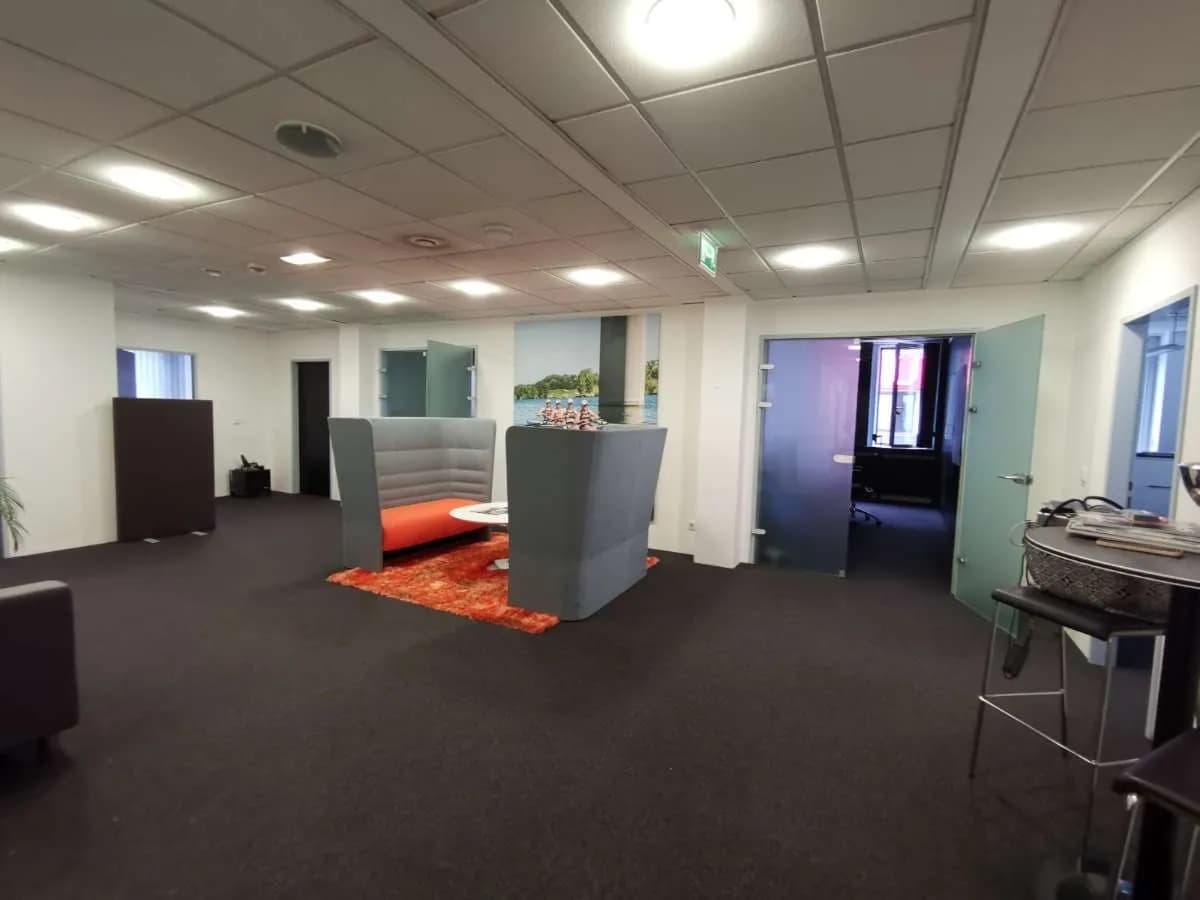 Gewerbeimmobilie mieten in Wien – 390 m², € 14 – Bild 3 von 9