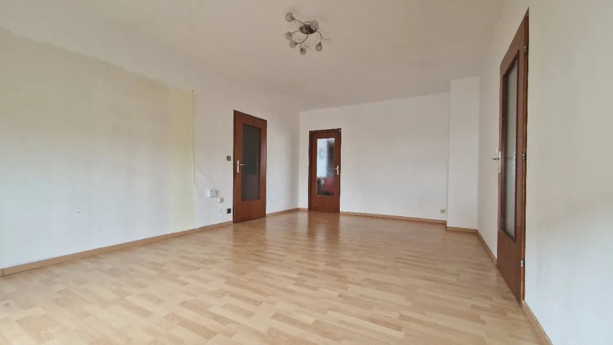 4-Zimmer-Wohnung kaufen in Schärding – 88 m², € 180.000 – Bild 2 von 8