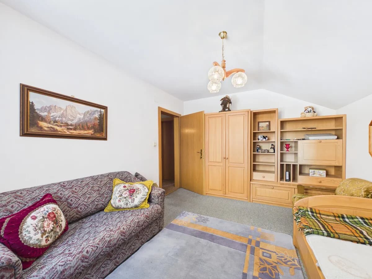 5-Zimmer-Gewerbeimmobilie kaufen in Feldkirchen – 148,72 m², € 294.000 – Bild 37 von 42
