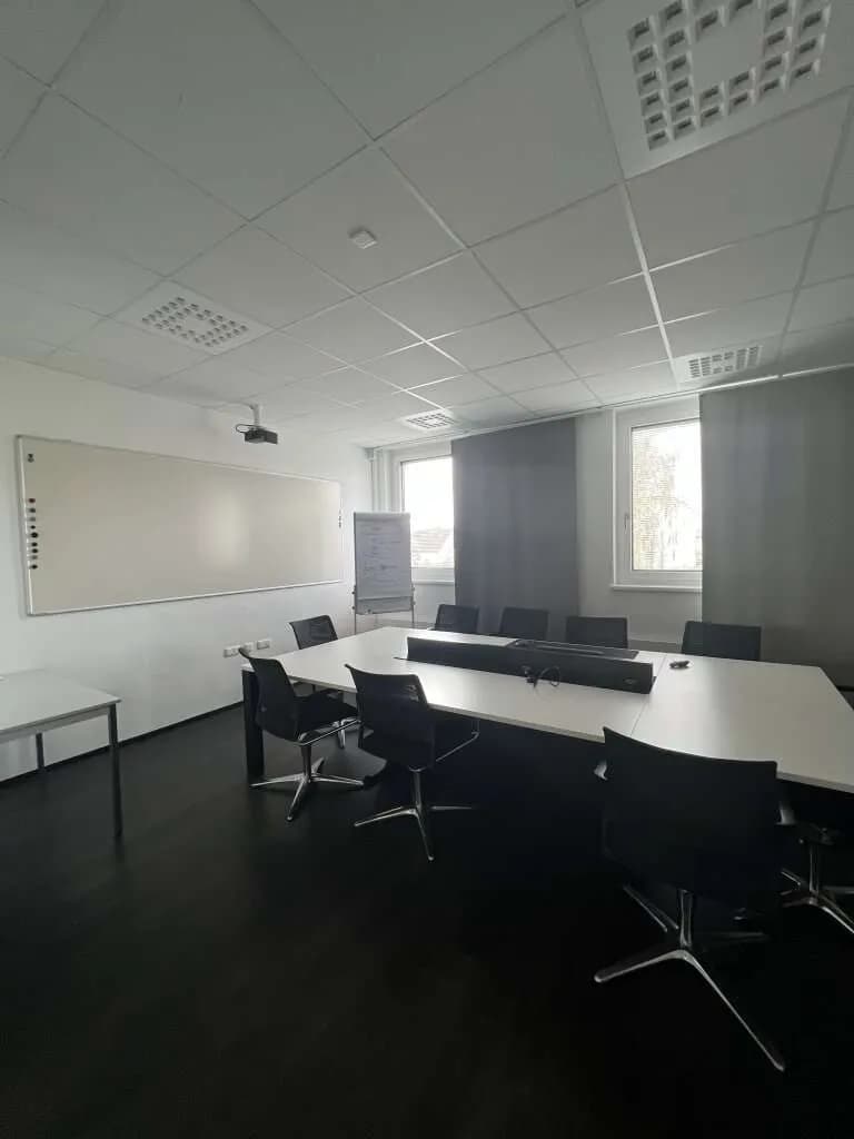 Gewerbeimmobilie mieten in Linz Land – 240 m², € 3.206 – Bild 3 von 6