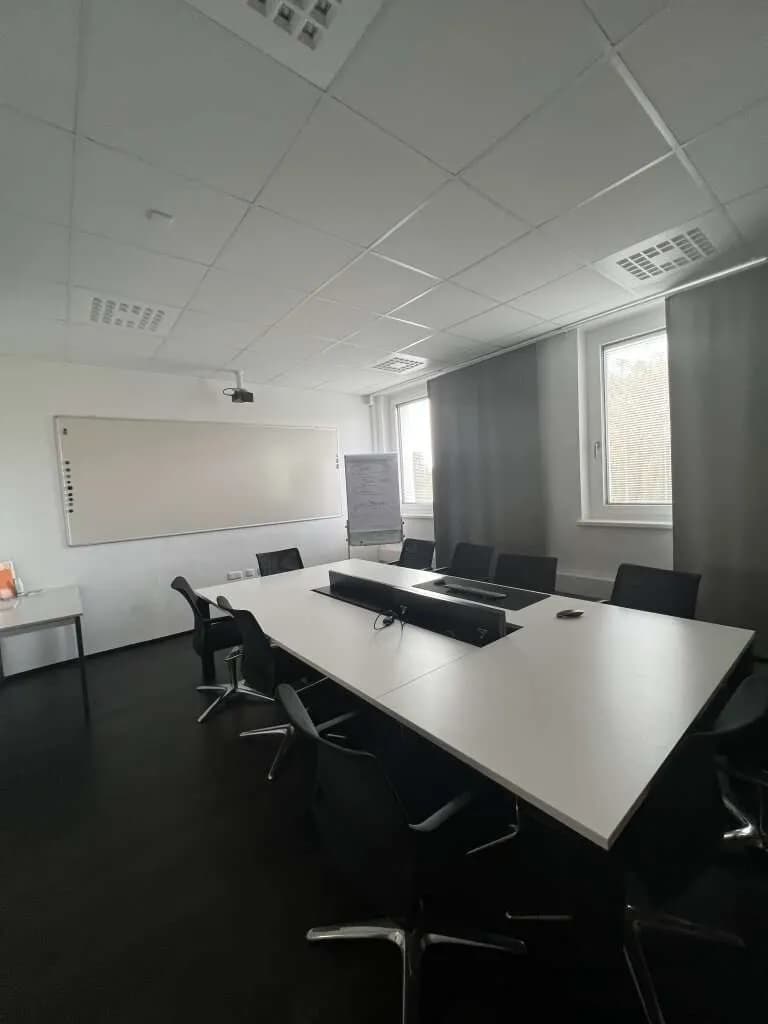Gewerbeimmobilie mieten in Linz Land – 240 m², € 3.206 – Bild 4 von 6
