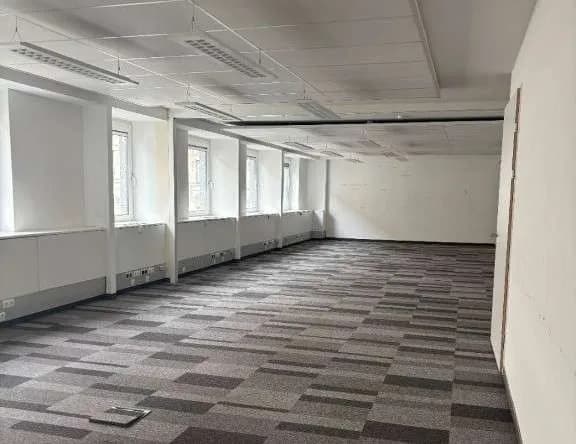 Gewerbeimmobilie mieten in Wien – 221 m², € 17 – Bild 4 von 17